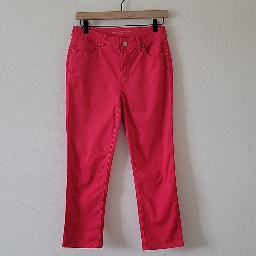 Chico's Pink Sateen‎ Slim Crops Size 0